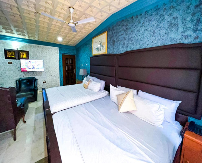 Golden Touch Executive Hotel